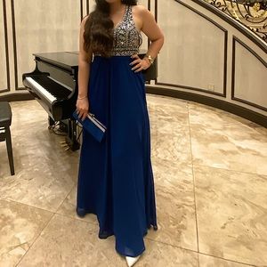 Dress unique, beautiful , style, sensually!!